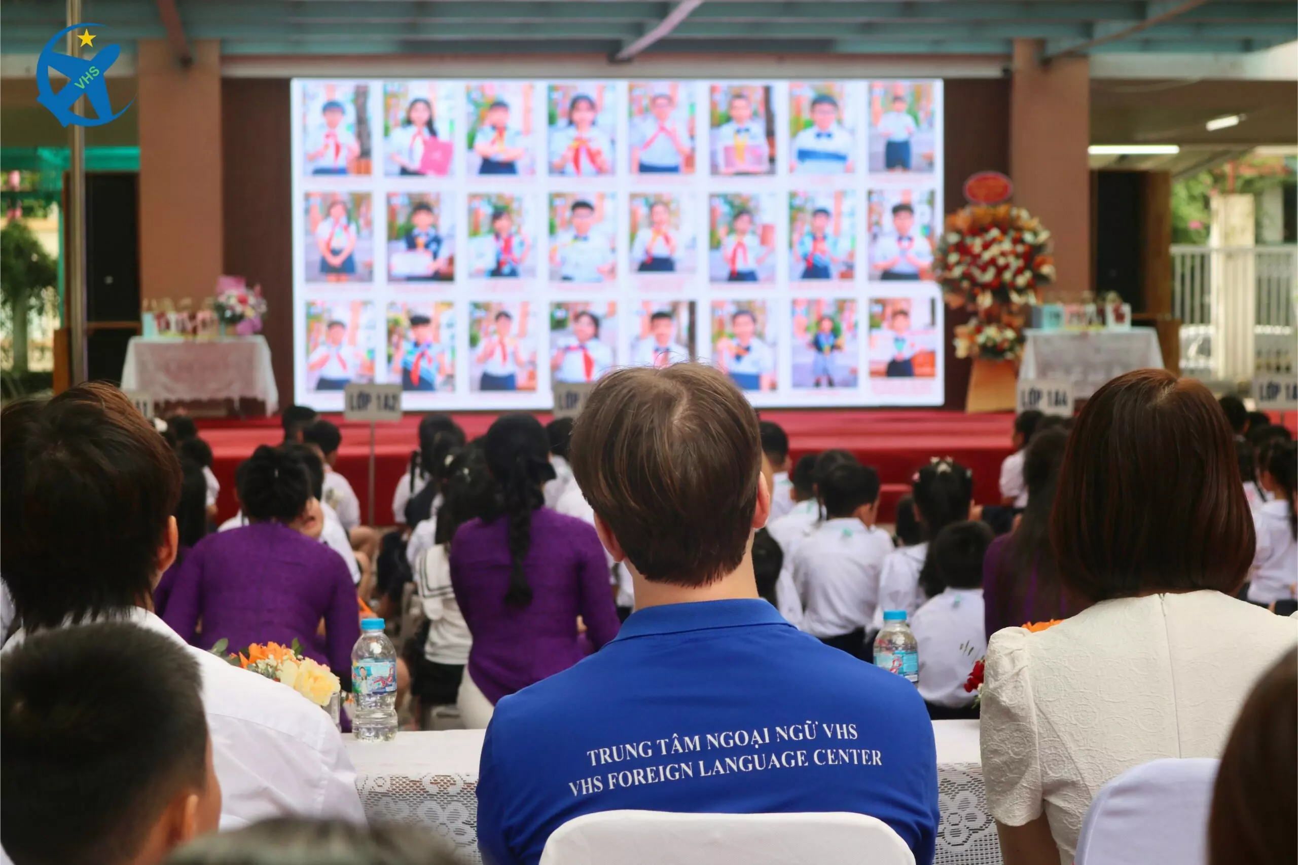 Ngoại ngữ VHS sẵn sàng đồng hành cùng phụ huynh và nhà trường trong việc tạo môi trường học tập tốt nhất cho trẻ.